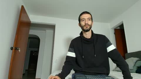 Snapshot of alejandro_bigcock chatting on 07.05.26 Alejandro Hernndez online show from 07.05.26