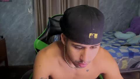 Snapshot of alejandrojf_00 chatting on 04.28.26 Daiki jack online show from 04.28.26