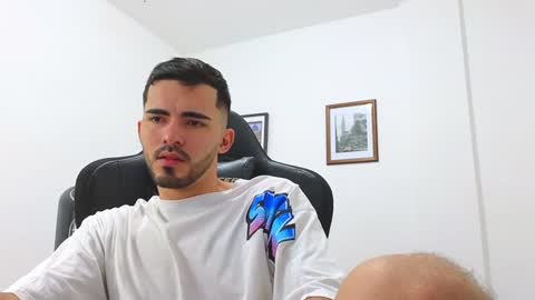 alejandroo_7 online show from 01.01.25