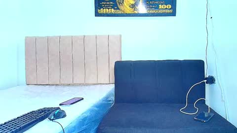 Snapshot of alejo_21cm chatting on 10.02.25 alejo_21cm online show from 10.02.25