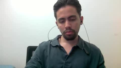 alejo_shy online show from 01.06.25