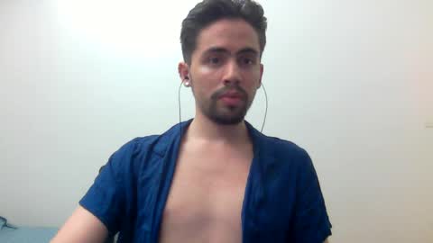 alejo_shy online show from 01.07.25