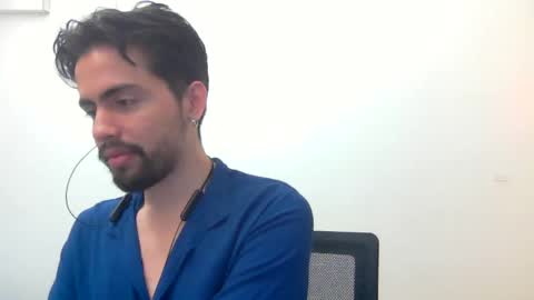 alejo_shy online show from 02.05.25