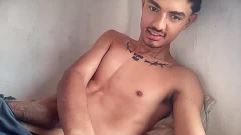 alejoochoa2222 online show from 11.25.25