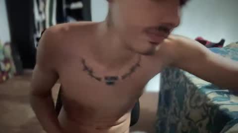 alejoochoa2222 online show from 11.26.25