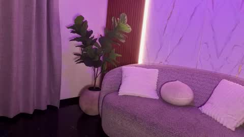 Snapshot of alejostonevg chatting on 02.16.26 Alejo online show from 02.16.26