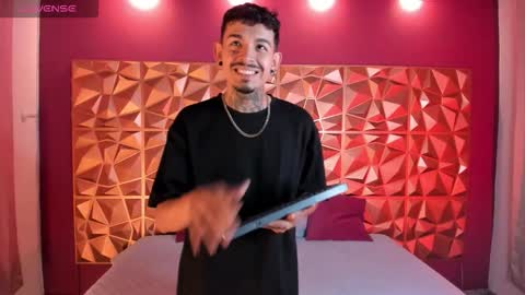 aleking13 online show from 10.10.25