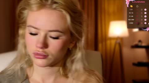 Lexi online show from 12.23.24