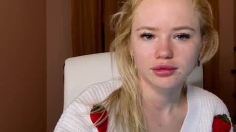 Lexi online show from 12.26.24