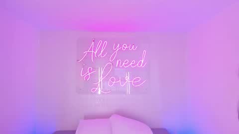 Aleksandra  online show from 11.18.25