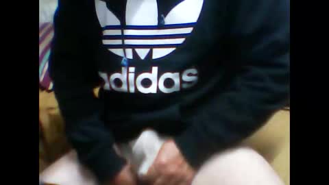 Snapshot of alemaorico chatting on 11.23.25 rico online show from 11.23.25