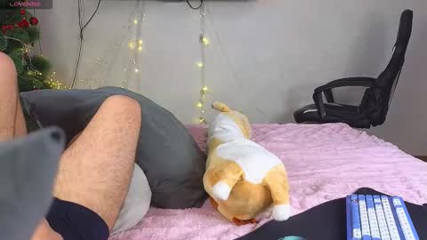 Snapshot of alena_hot_sex chatting on 02.12.26 Alena online show from 02.12.26