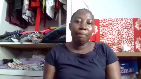 Noreen Kennth and Emilly online show from 10.27.25