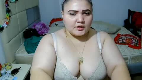 Snapshot of alesia_jones01 chatting on 06.30.26 Alesia jones01 online show from 06.30.26