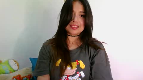 QUEEN OFF MILk  IM BACK  15 NOV online show from 02.06.26