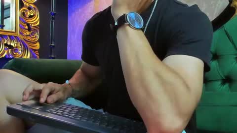 Alessandro King online show from 07.25.26