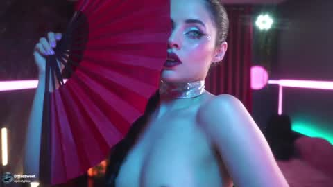 Snapshot of alessa_goreng chatting on 12.25.24 Alessa Goreng online show from 12.25.24