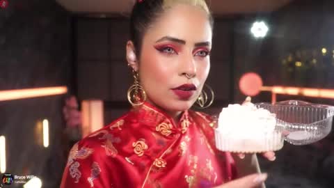 Snapshot of alessa_goreng chatting on 11.30.25 Alessa Goreng online show from 11.30.25