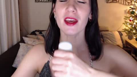 Sandra online show from 12.27.24