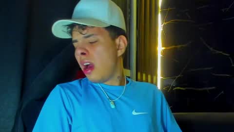 Alessandro online show from 04.19.26