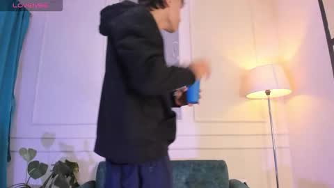 Alessandro Dybala online show from 10.25.25