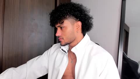 Alessandro Vanni online show from 01.06.25