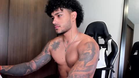 Alessandro Vanni online show from 01.08.25