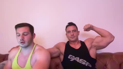 Snapshot of alessandrobuilder chatting on 12.21.24 Alessandrobuilder online show from 12.21.24