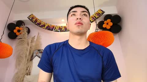 Alessandro  online show from 11.03.25