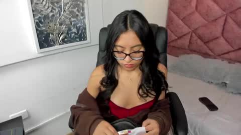 Snapshot of alessia_storm_ chatting on 07.11.26 Alessia online show from 07.11.26