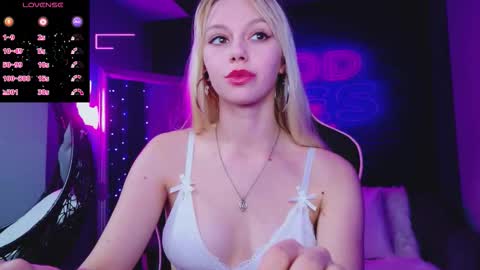 alessiacroft online show from 12.18.25