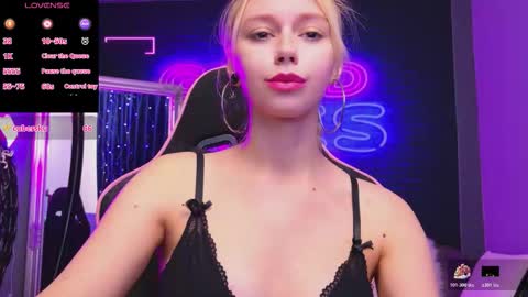 alessiacroft online show from 03.25.26