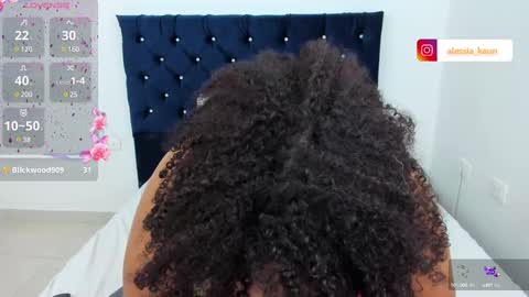 Snapshot of alessiakaunn chatting on 03.05.25 Alison online show from 03.05.25