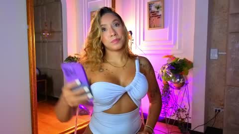 Alessia online show from 04.11.26