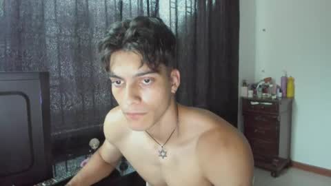 Snapshot of alessio_vale chatting on 03.31.26 alessio Vale online show from 03.31.26