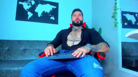 Snapshot of alessrose22 chatting on 02.26.26 Aless Rose online show from 02.26.26