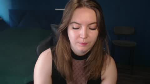 Snapshot of alessssamistress chatting on 06.26.26 Alex online show from 06.26.26