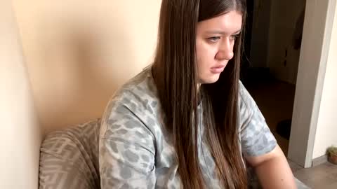 Aletta Oushen online show from 01.25.25