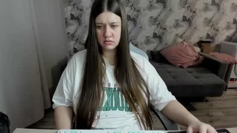 Aletta Oushen online show from 02.12.26