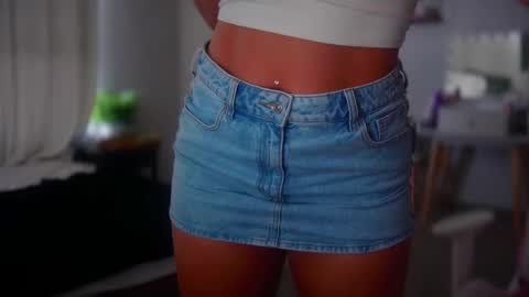 alex  online show from 02.18.25