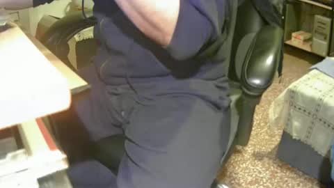 alex81pv1981 online show from 01.18.25