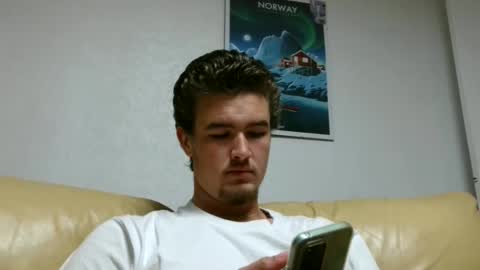 Alex83530 online show from 01.01.25