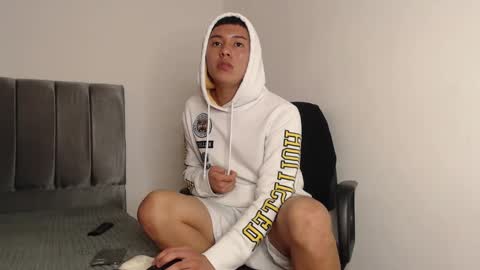 Owen online show from 02.04.25