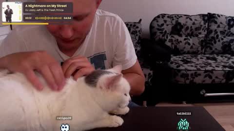 Snapshot of alex_amazing chatting on 10.04.25 Alex Amazing online show from 10.04.25