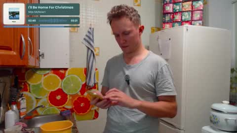 Snapshot of alex_amazing chatting on 12.14.25 Alex Amazing online show from 12.14.25