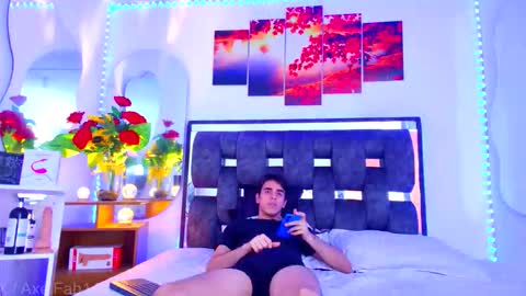 Snapshot of alex_and_fabian chatting on 09.29.25 sneider online show from 09.29.25