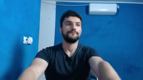 Snapshot of alex_blu chatting on 09.21.25 Alex online show from 09.21.25