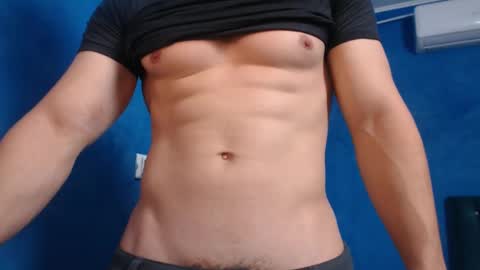 Snapshot of alex_blu chatting on 10.06.25 Alex online show from 10.06.25