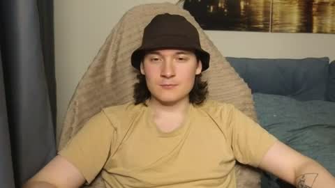 Snapshot of alex_candy_pump chatting on 06.26.26 FAVORITE online show from 06.26.26