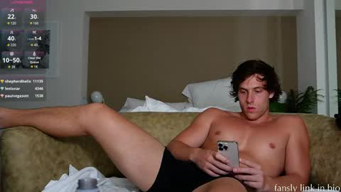 Snapshot of alex_islive chatting on 04.24.26 Alex Stone online show from 04.24.26